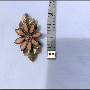 Carolee floral brooch vintage